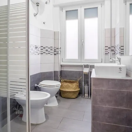 Three-room With Terrace Just A Few Minutes From The Vatican * ローマ