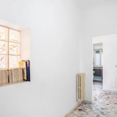 Three-room With Terrace Just A Few Minutes From The Vatican * Řím